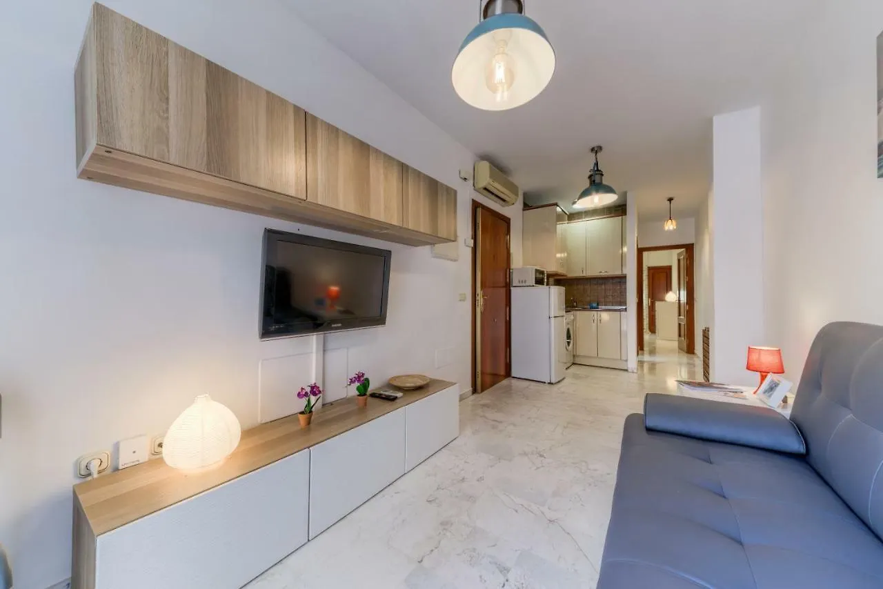Apartment 1 Bedroom Close Beach In Los Boliches Fuengirola