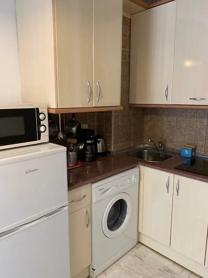 Apartment 1 Bedroom Close Beach In Los Boliches Фуэнхирола